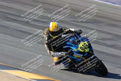 media/Mar-21-2025-CVMA Friday Practice (Fri) [[30cd4fe323]]/3-Racer 2/Session 2 (Bowl)/